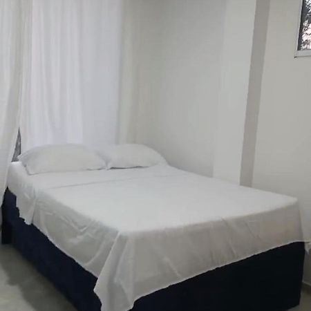 Hostal Javi Santa Marta  Buitenkant foto